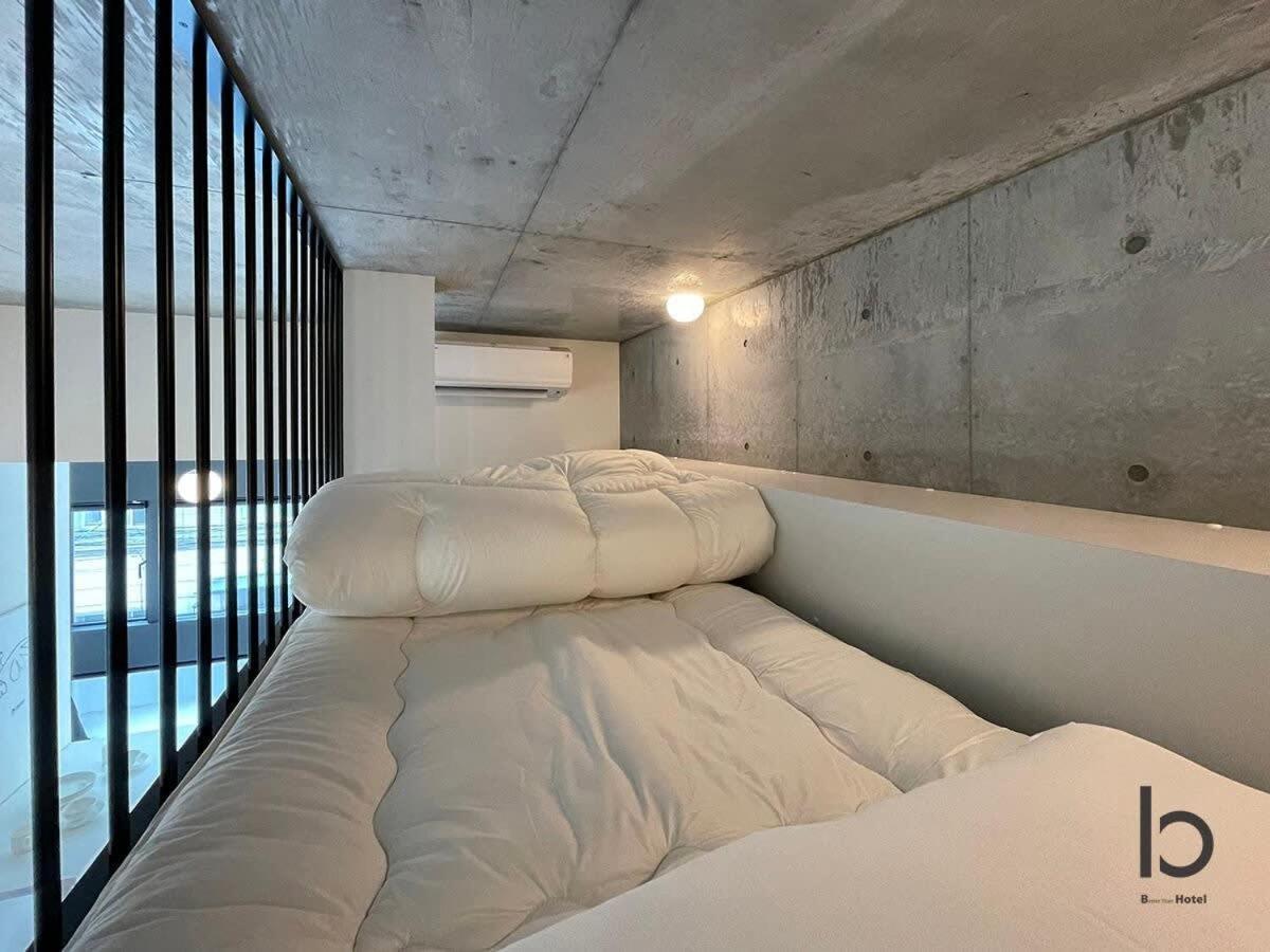Bhotel Nekoyard - Stylish Loft Studio Steps From Peace Park هيروشيما المظهر الخارجي الصورة